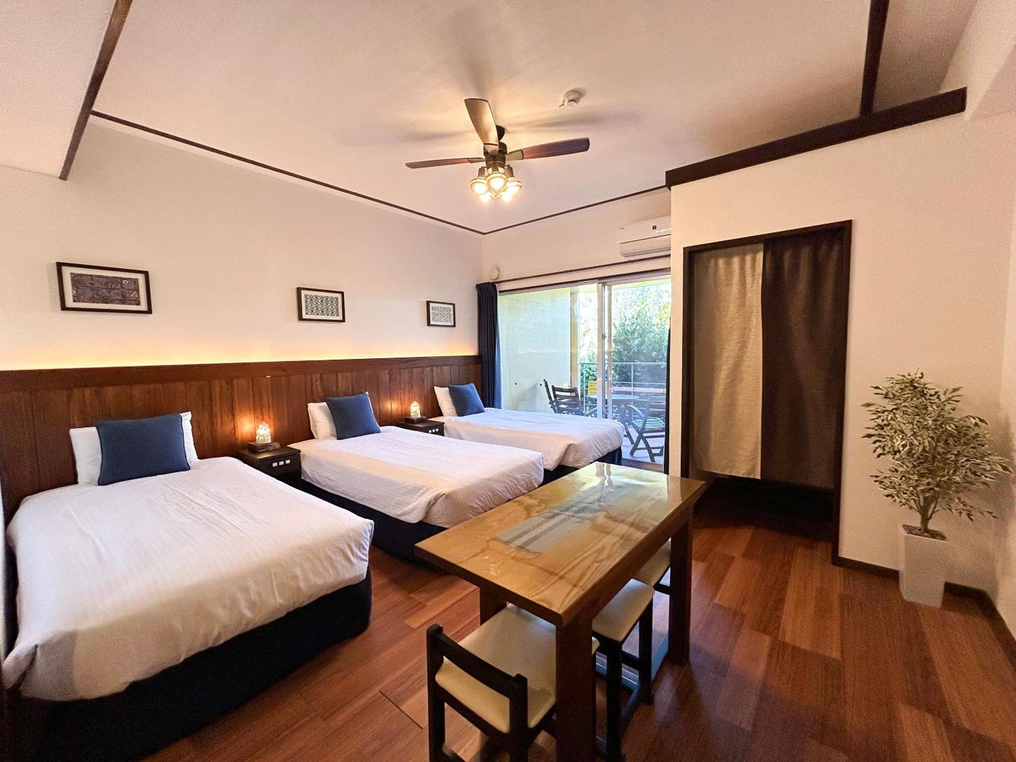 แพนชั่น ซันเซ็ต บีช Hotel นาคิจิน ภายนอก รูปภาพ